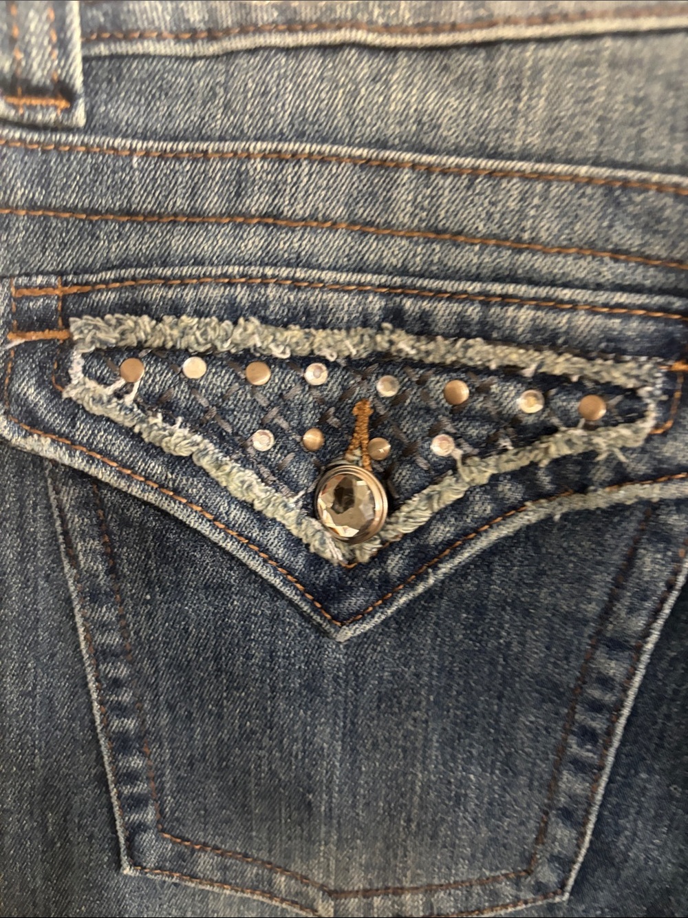 Apt. 9 Women’s Blue Boot Leg Cut Jeans with Studded Pocket - Picture 5 of 6